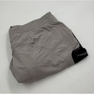 LL Bean Men's L Nylon Polyester Lined Padded‎ Gray Athletic Shorts